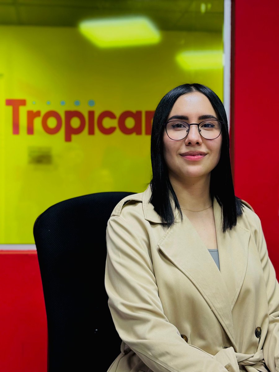 TropiBogota's tweet photo. Jessi Santodomingo en #CómoAmanecióBogotá
Abogada de derecho comercial, contando cómo salir de deudas y más en #SeLoExplicoConExpertos . https://t.co/KJ0vlMU9To
