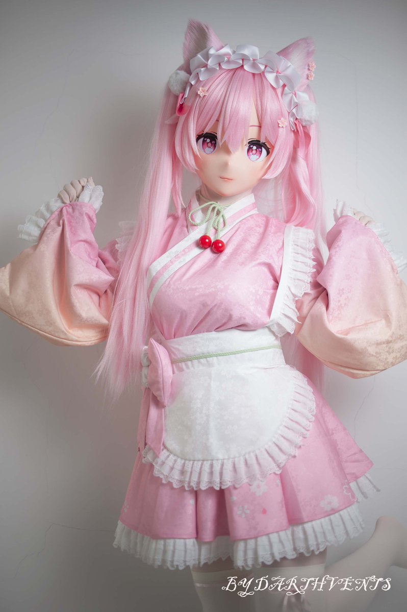 這身女僕裝好厚實，希望客官您不會失望

#kigurumi  #着ぐるみ #初音ミク