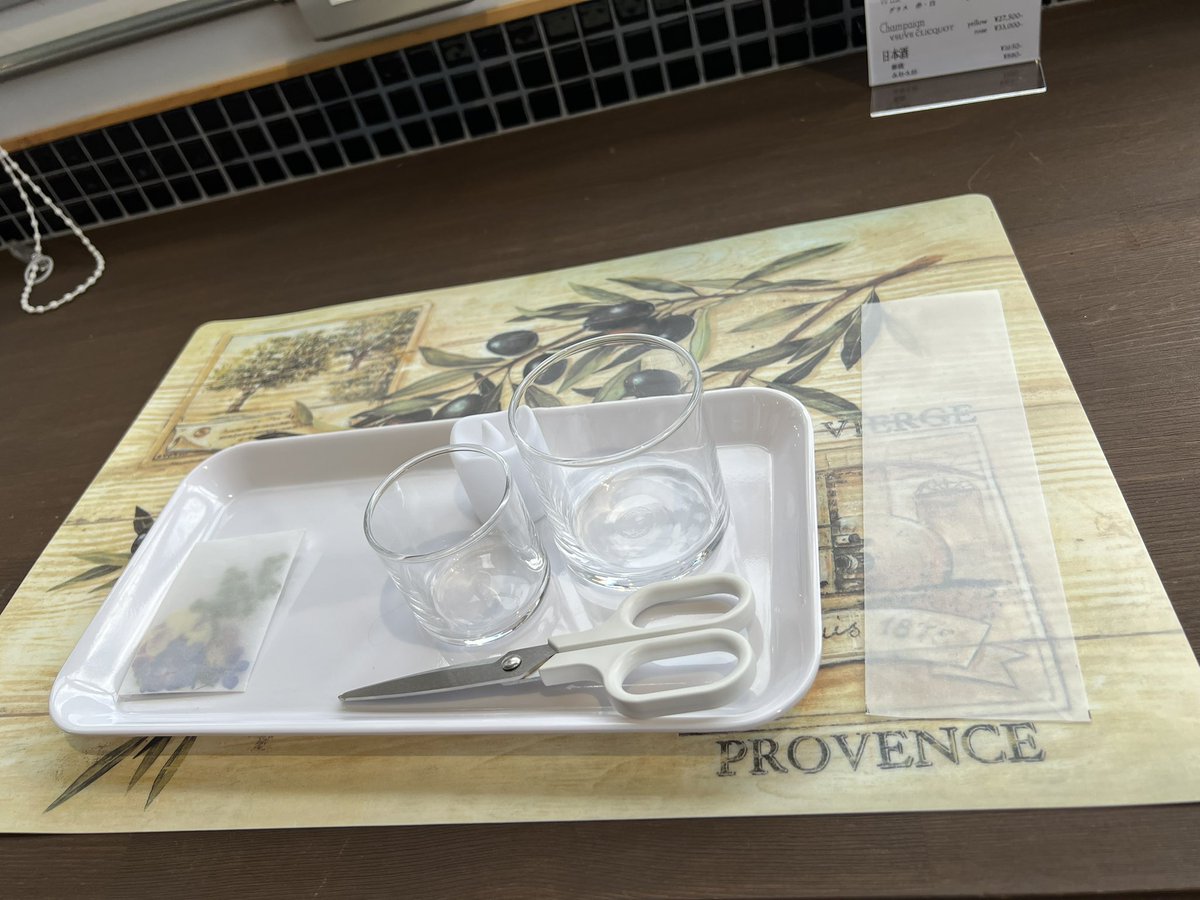 HardPuncherHero's tweet image. ゆたかくんのワークショップ初参加✨
楽しかったー😆
#amable 

instagram.com/amable_candle_…