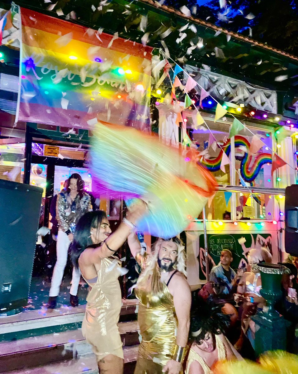 17 ANS DE BONHEUR ❤️ 

Merci <a href="/RosaBonheur/">Rosa Bonheur ⭐💃</a> !

#RosaBonheur