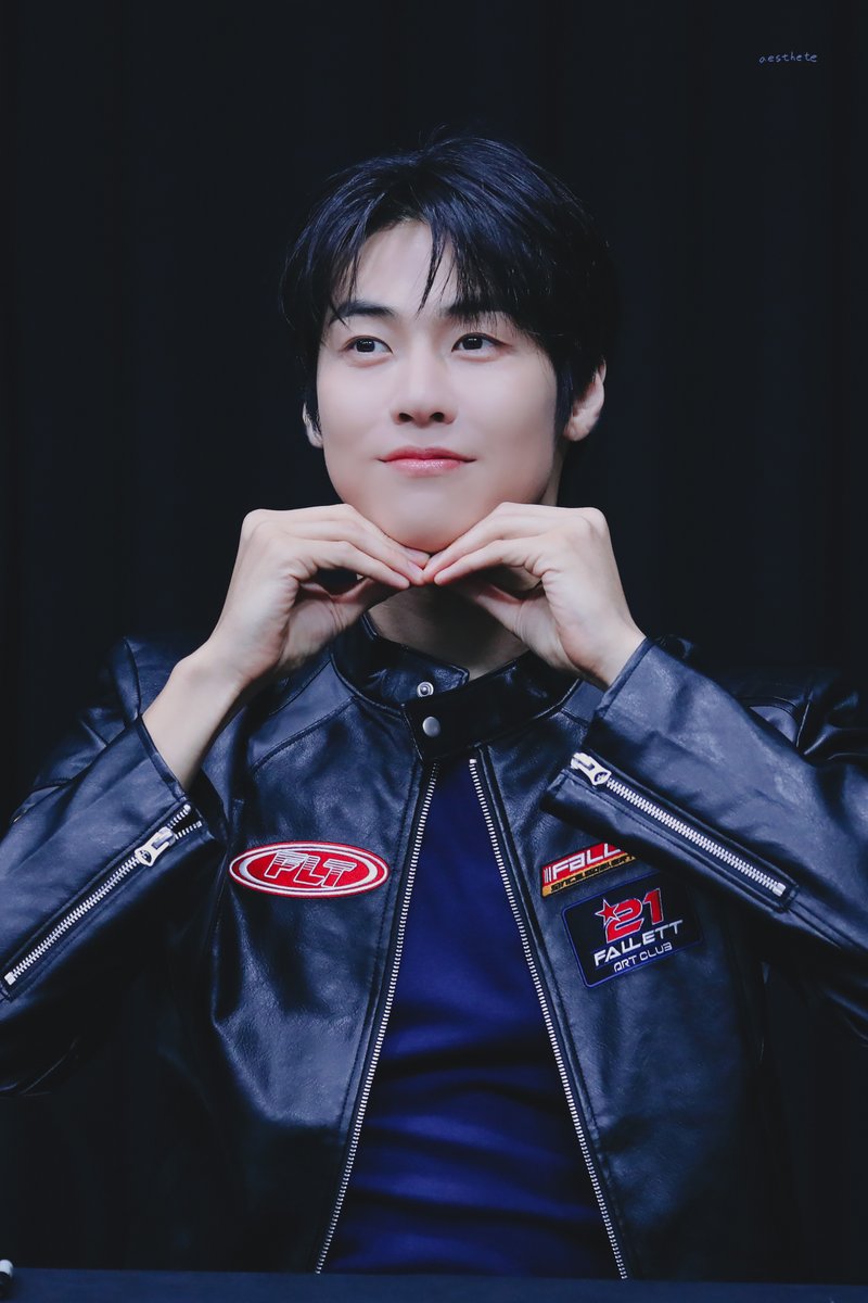 250729 뮤직아트 팬싸
#엔플라잉 #NFlying
#이승협 #LeeSeungHyub
blog.kakaocdn.net/dna/dJIQsv/bts…
blog.kakaocdn.net/dna/PDTx1/btsP…
blog.kakaocdn.net/dna/zTh9x/btsP…