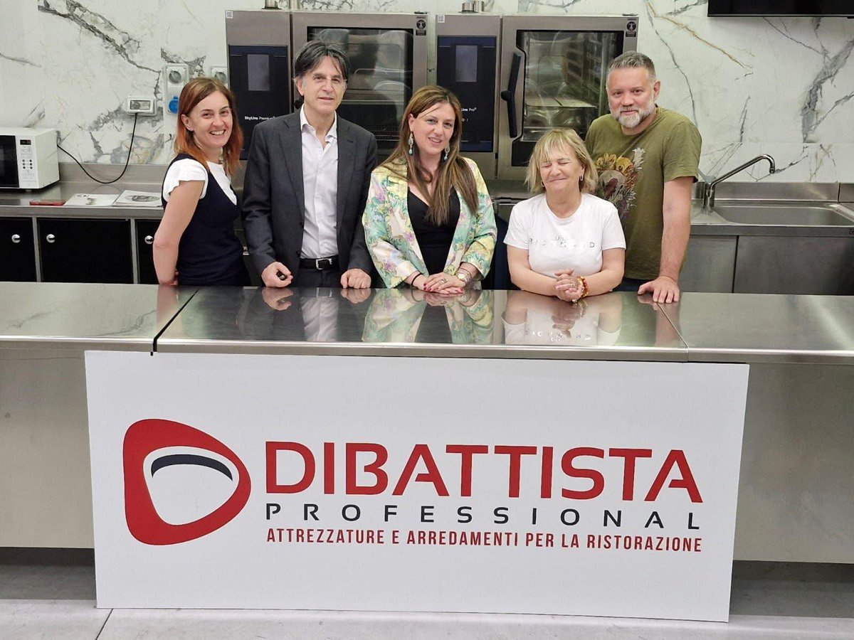 Electrolux Pro IT tweet media