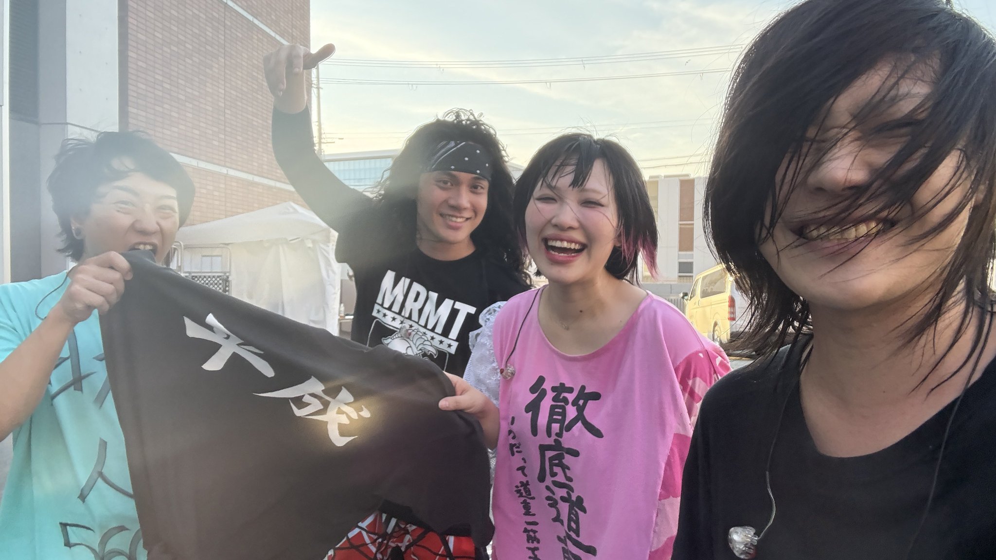 ヤバイTシャツ屋さん（バンド） on X: 