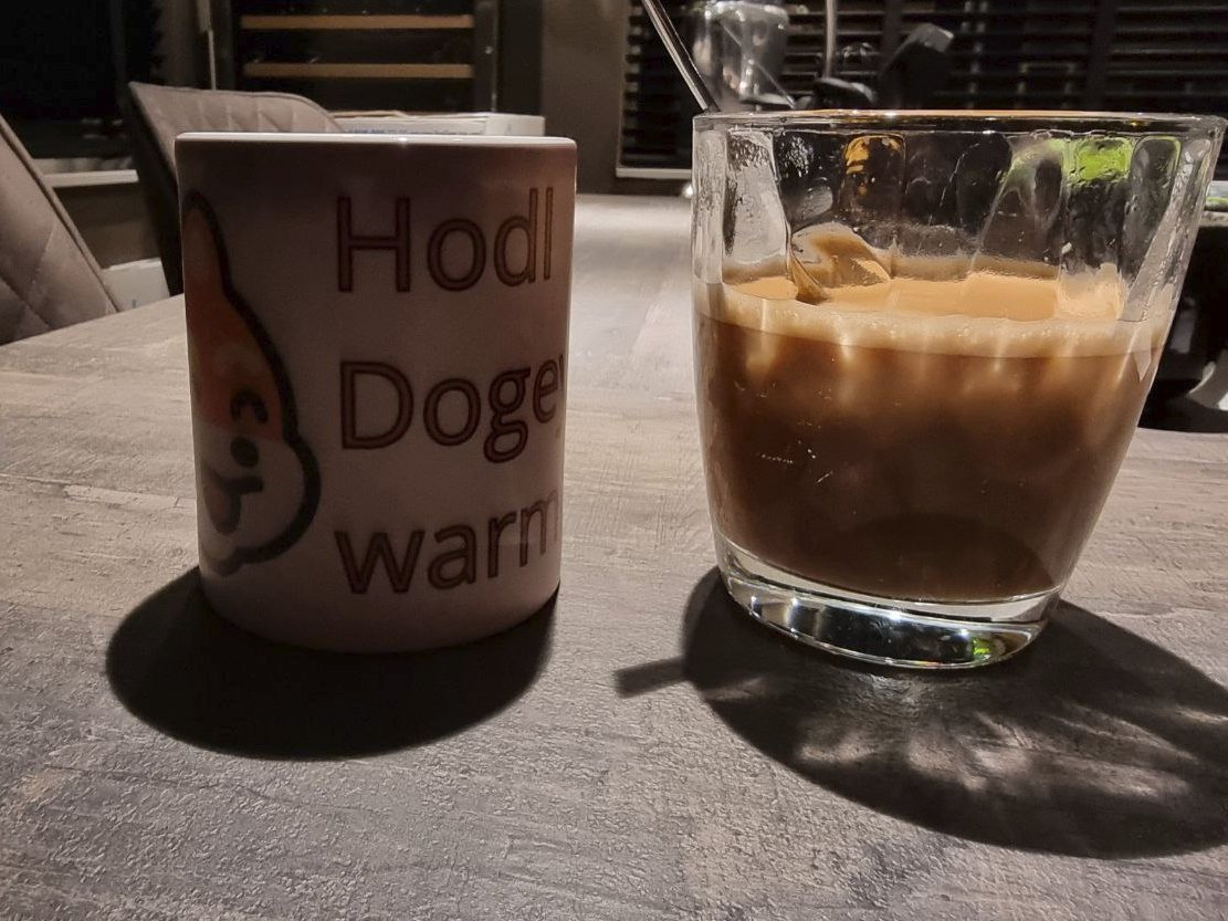 GM Fam.
HodL $DINU Warm ♨️
