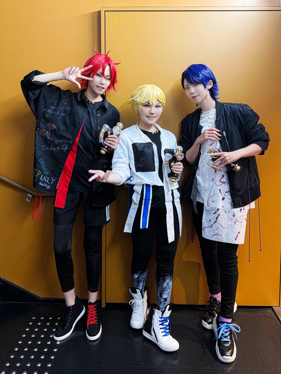 バルトでWITHやってきた❤️💙💜
実寸‼️IIZE‼️