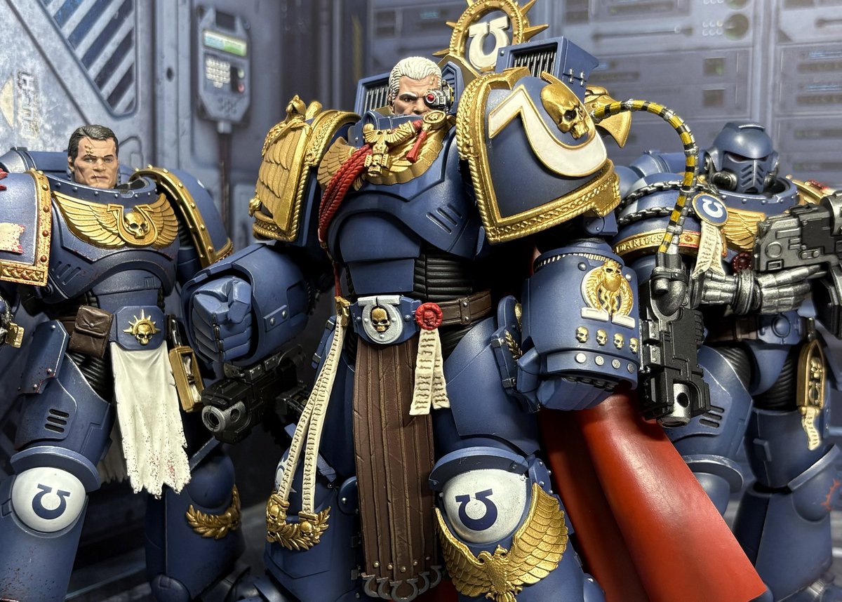 joytoyのウォーハンマー40kシリーズから、カルガー戦団長(スペース 