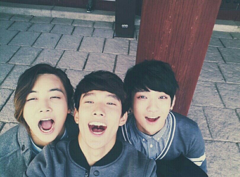 it’s my first time seeing this image of han, dk, and shua omgggg such babies :((((((