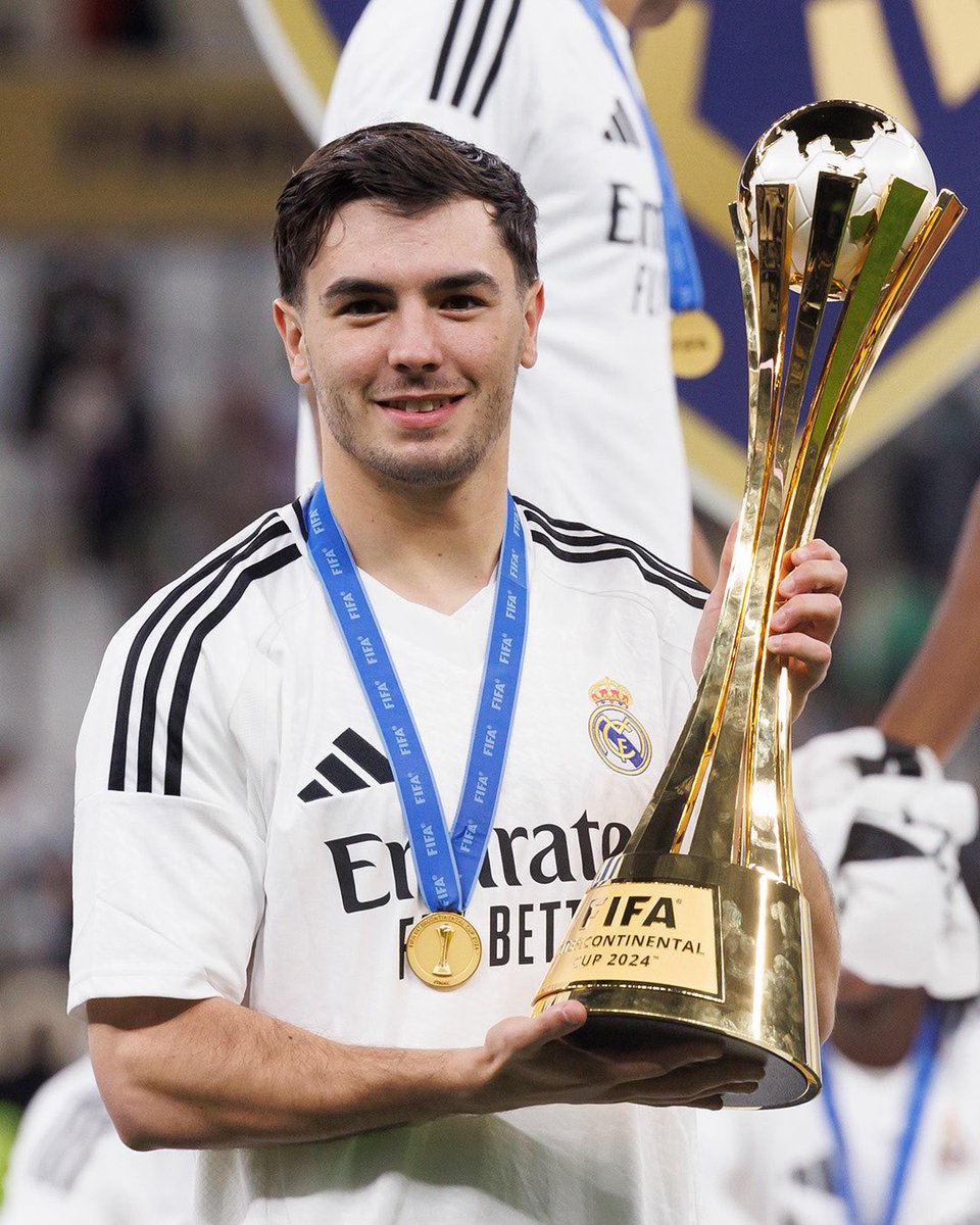 Brahim Diaz obchodzi dzisiaj 26 urodziny! 🥳 

Wszystkiego dobrego 🎂