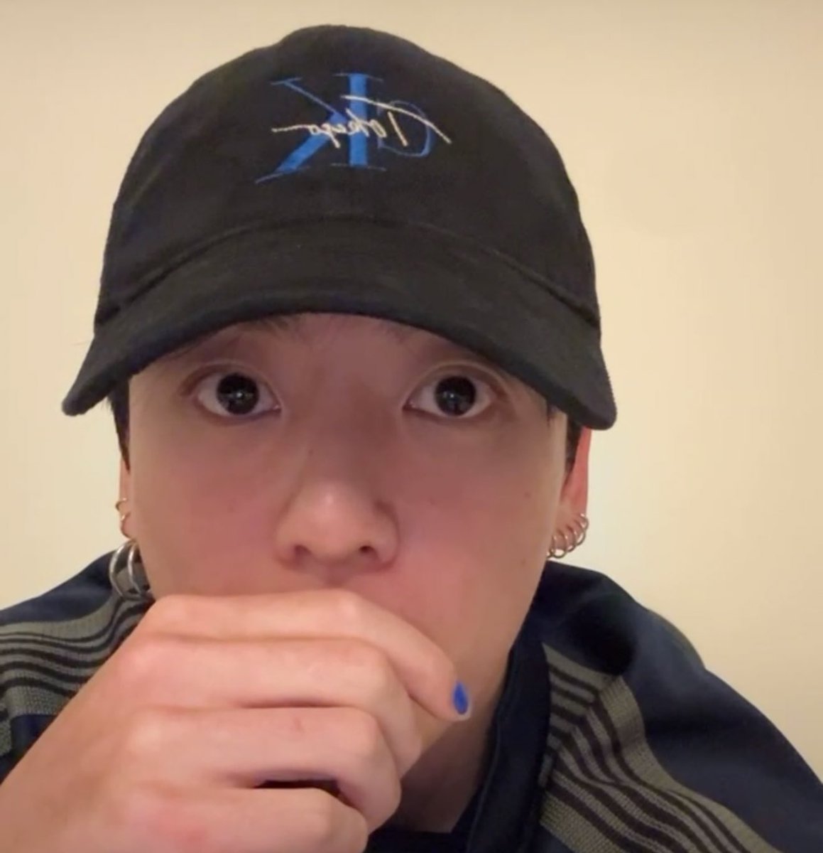 user mnijungkook i miss you