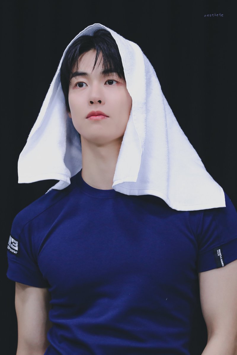 250729 뮤직아트 팬싸
#엔플라잉 #NFlying
#이승협 #LeeSeungHyub
blog.kakaocdn.net/dna/k5wAO/btsP…
blog.kakaocdn.net/dna/kXVbX/btsP…
blog.kakaocdn.net/dna/uPpPI/btsP…
blog.kakaocdn.net/dna/bU0F5u/bts…