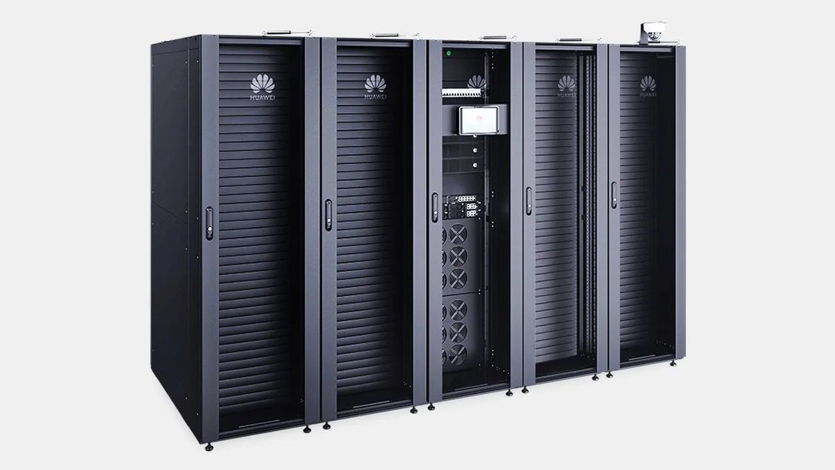 BlogNT's tweet image. 🤯🧠 Huawei dévoile le CloudMatrix 384 : un rival chinois de POIDS face à Nvidia dans l’IA ! La compétition pour la supercalcul est lancée ! 🔥👇

blog-nouvelles-technologies.fr/335333/huawei-…

#Huawei #CloudMatrix384 #IA #Nvidia #Supercalculateur #Tech #Concurrence