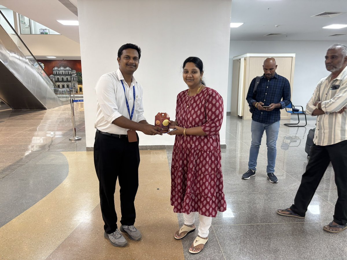 TUTICORIN AIRPORT (@aaitutairport) on Twitter photo "உற்சாகமான செய்தி! ✈️ தூத்துக்குடி விமான நிலையத்தின் புதிய முனையக் கட்டிடம் இப்போது செயல்பாட்டுக்கு வந்துள்ளது! அனைத்து செயல்பாடுகளும் வெற்றிகரமாக புதிய முனையத்திற்கு மாற்றப்பட்டுள்ளன, இது எங்கள் பயணிகளுக்கு மேம்பட்ட வசதிகள் மற்றும் சேவைகளை வழங்குகிறது! 🌟<a href="/AAI_Official/">Airports Authority of India</a> <a href="/AAIRHQSR/">Regional Executive Director AAI Southern Region</a> "உற்சாகமான செய்தி! ✈️ தூத்துக்குடி விமான நிலையத்தின் புதிய முனையக் கட்டிடம் இப்போது செயல்பாட்டுக்கு வந்துள்ளது! அனைத்து செயல்பாடுகளும் வெற்றிகரமாக புதிய முனையத்திற்கு மாற்றப்பட்டுள்ளன, இது எங்கள் பயணிகளுக்கு மேம்பட்ட வசதிகள் மற்றும் சேவைகளை வழங்குகிறது! 🌟<a href="/AAI_Official/">Airports Authority of India</a> <a href="/AAIRHQSR/">Regional Executive Director AAI Southern Region</a>