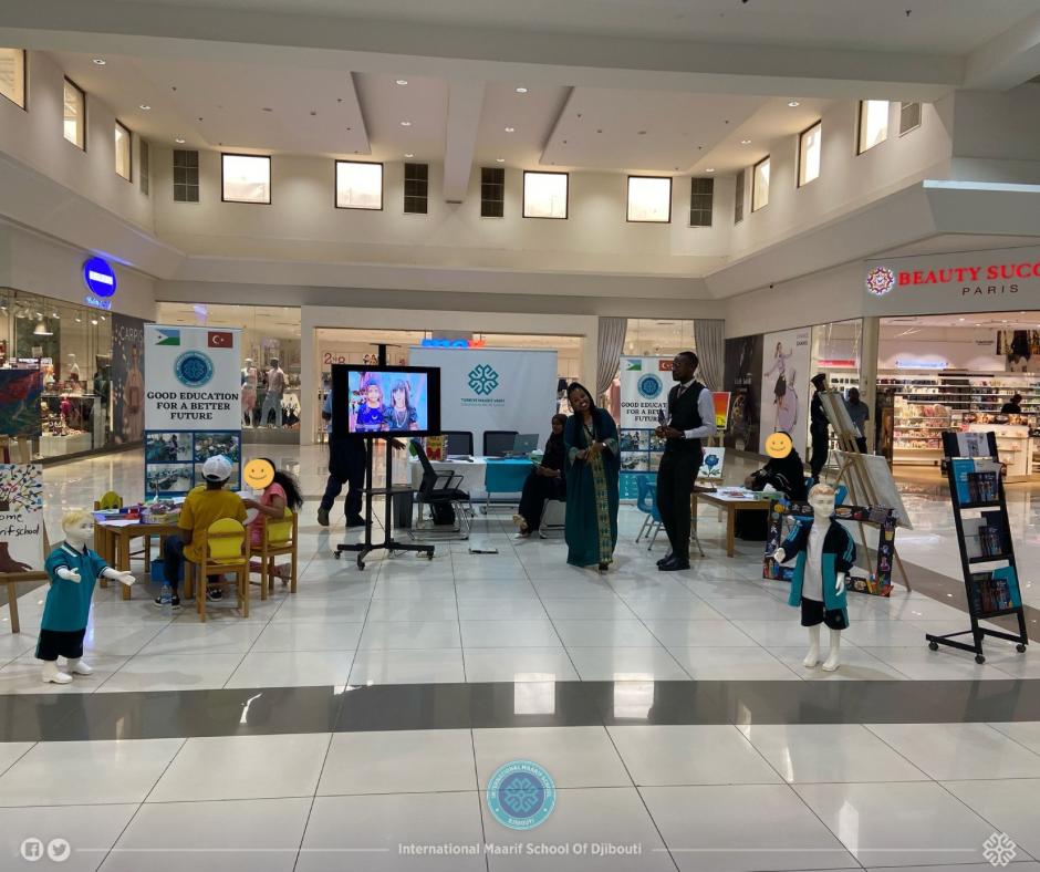 maarifDJIBOUTI's tweet photo. We had a great open day at our school, welcoming the ambassador, his spouse, colleagues, and many parents for a warm and engaging visit. Missed it? Join us on August 23 for the next one!
#IMSD https://t.co/tHHCTLCHJA