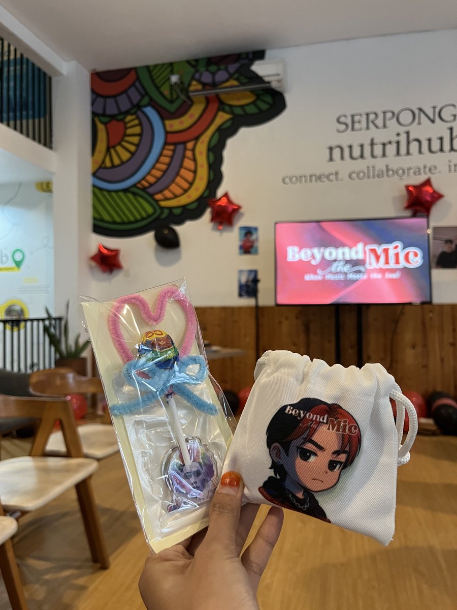 Lucu bangetttt 

#BeyondTheMic #ShandyBeyond29