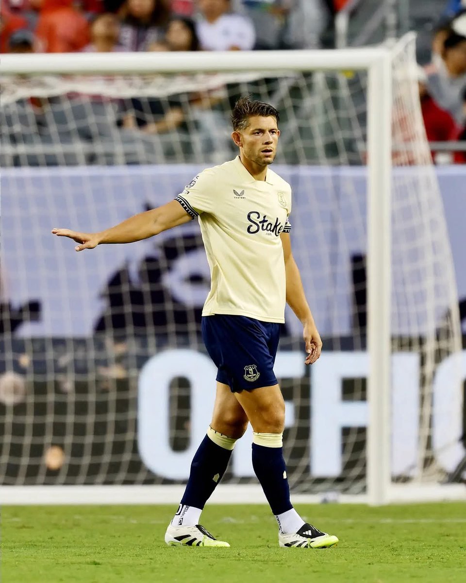 TOFFEE BLUECAST tweet media