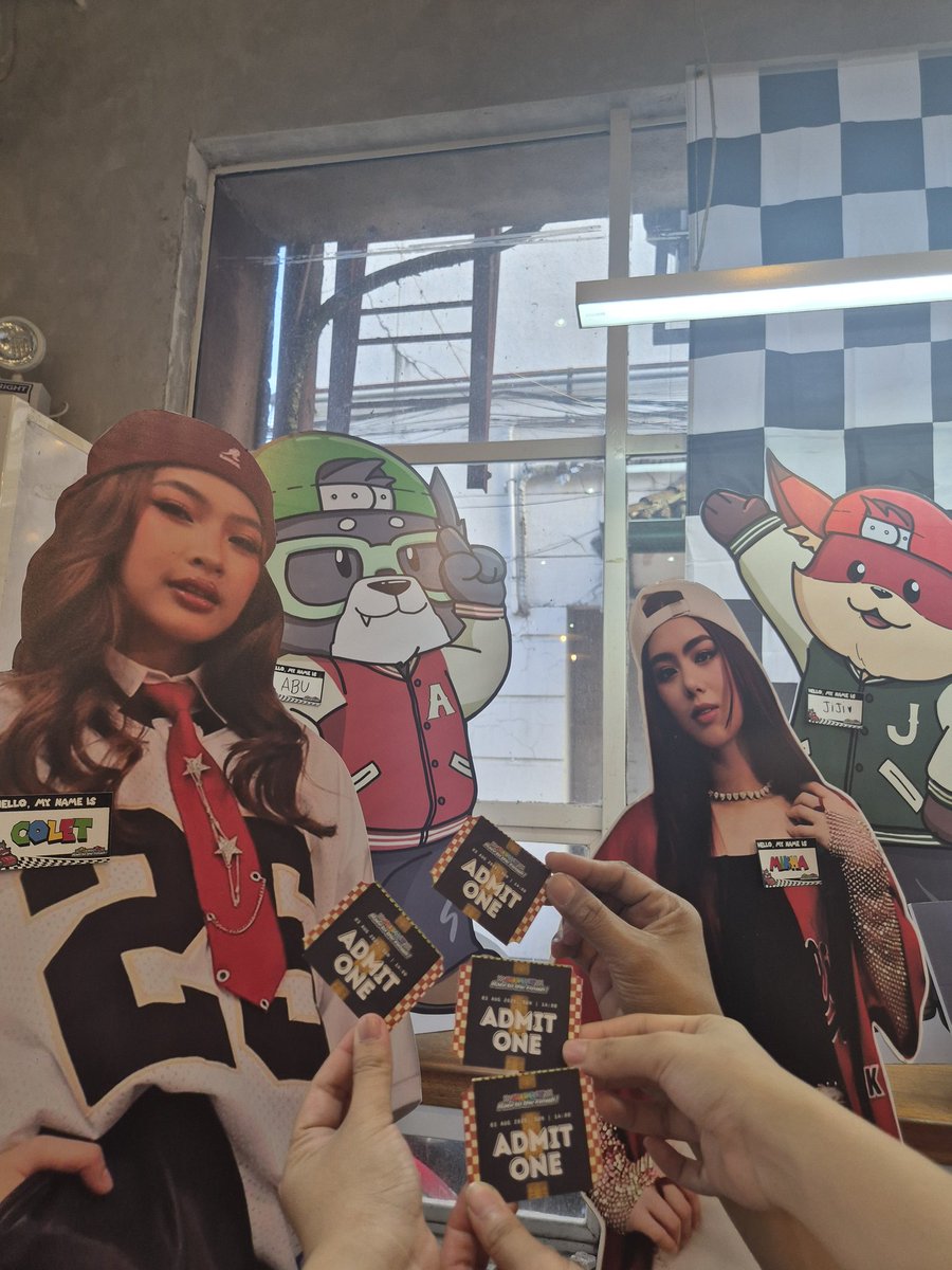 biniiishiii's tweet photo. Happy abunjingz day! 🫶🥰
Thank you po, @projectmikholet 🫶 umuwing may mikholet jersey 🥰🥹 

#MikholetRaceToTheFinish 
#HappyAbunjingzDay 
#ProjectMikholet https://t.co/5w1uC7w6zM