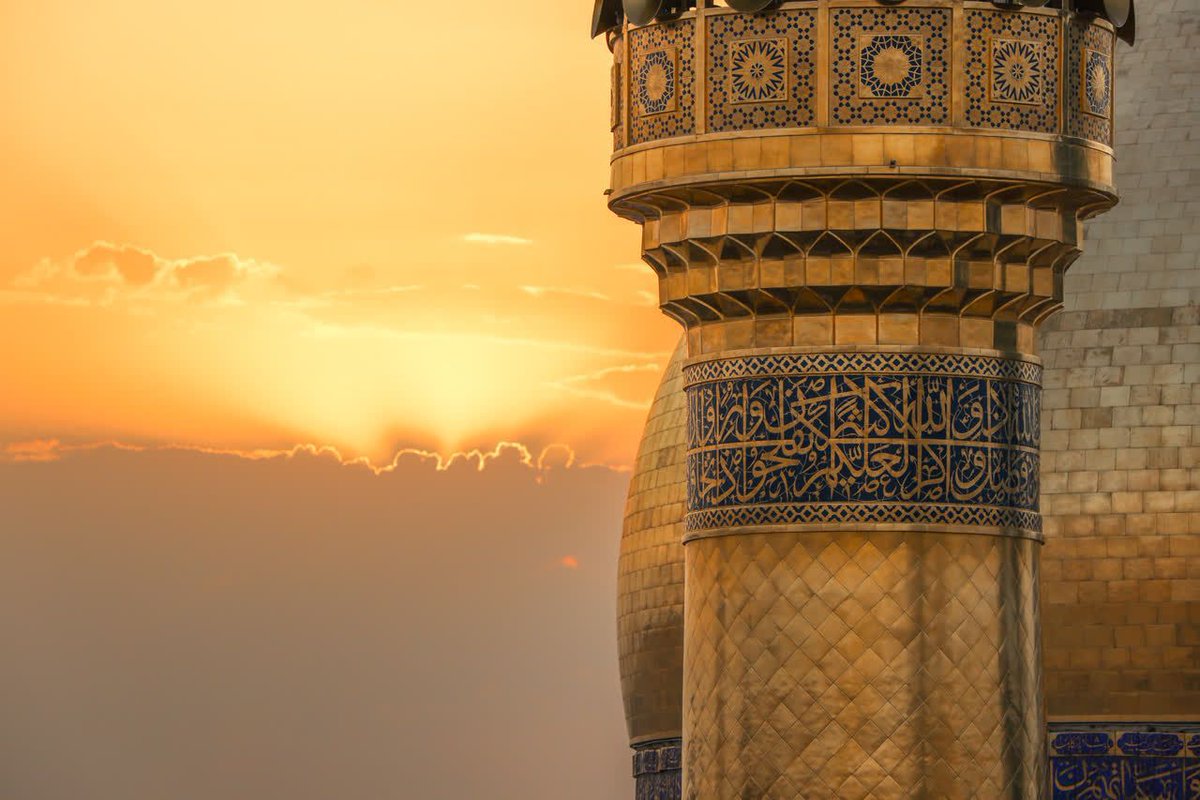 سلام می دهَم از بام خانه سمت حرم ؛ 
ببخش نوکرتان را ، بضاعتش این است..

صلی الله علیک یا اباعبدالله❤️‍🩹
#حب_الحسین_یجمعنا 
#ایران_اباعبدالله