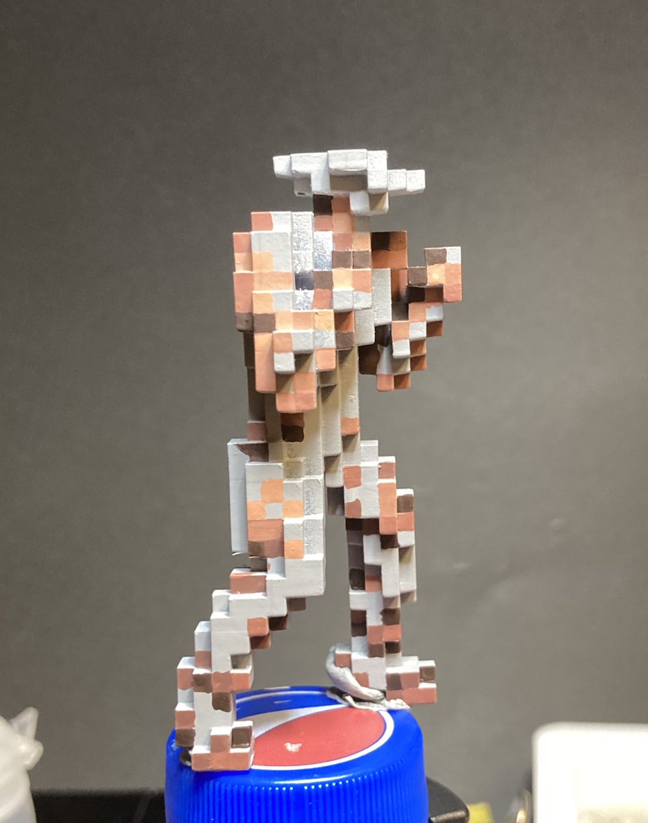 ドット絵3D、スト2のガイル ためしに正面だけ色置いてみる #ストリート