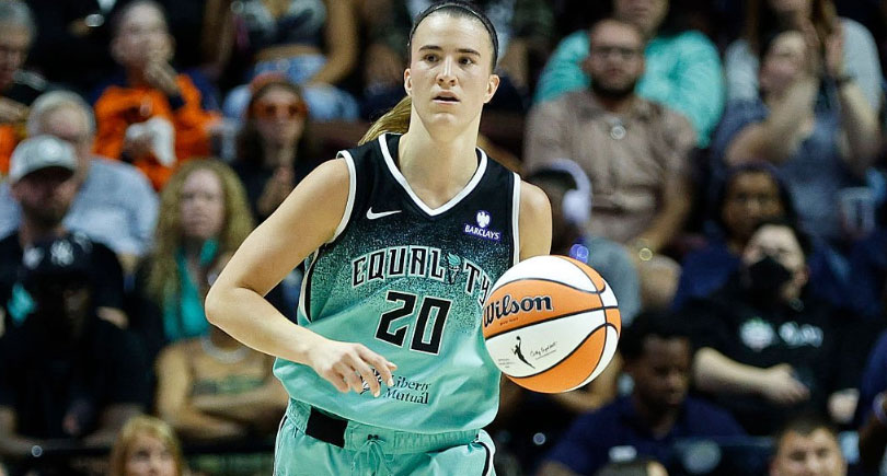 lasvegasbetting's tweet photo. Sabrina Ionescu locked in vs the Sun 🌞
Over total points is live!
Don’t miss this spot! 💰🏀
➡️ https://t.co/9jHwYoKVh8
#WNBA #PlayerProps #Ionescu #Liberty #LightItUpNYL #SportsBetting #GamblingX https://t.co/248jPwiWQ5