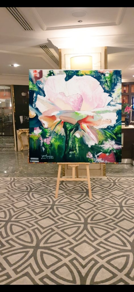 الفنانه التشكيليه/ منى شبيب السبيعي (@m40490375) on Twitter photo 🇸🇦
لوحتي التشكيلية
( الطائف ورده ) 🌷
الطائف بنقاء جوه ورائحة ورده فواحا وجميلا حيث يكون للورد نشوة في لوحتي 🌺
#ولي_العهد_الأمير_محمد_بن_سلمان
<a href="/abdullahmrajhi/">عبدالله بن محمد الراجحي</a>
<a href="/Bandar_MD/">بندر محمد الضحيك</a>
#الطايف_الان
#الطايف_الآن
#امطار_الطائف
#الشفا
#الهدا
<a href="/Saudi_MT/">وزارة السياحة</a>
#امطار_الطائف_الآن 🇸🇦
لوحتي التشكيلية
( الطائف ورده ) 🌷
الطائف بنقاء جوه ورائحة ورده فواحا وجميلا حيث يكون للورد نشوة في لوحتي 🌺
#ولي_العهد_الأمير_محمد_بن_سلمان
<a href="/abdullahmrajhi/">عبدالله بن محمد الراجحي</a>
<a href="/Bandar_MD/">بندر محمد الضحيك</a>
#الطايف_الان
#الطايف_الآن
#امطار_الطائف
#الشفا
#الهدا
<a href="/Saudi_MT/">وزارة السياحة</a>
#امطار_الطائف_الآن