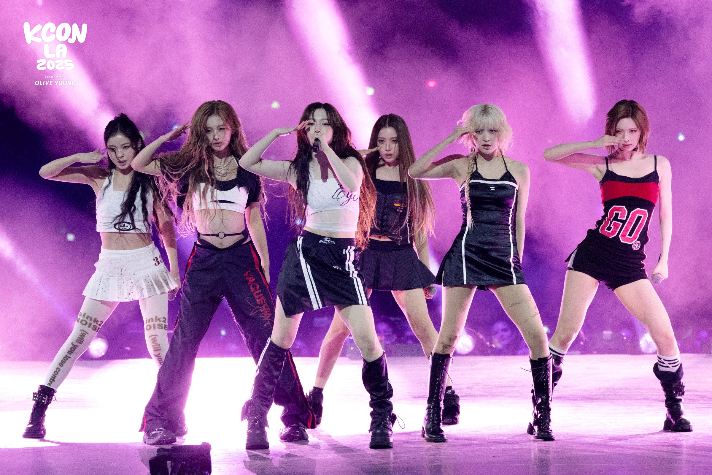 Gxb24WgbwAAoV3V?format=jpg&name=4096x4096