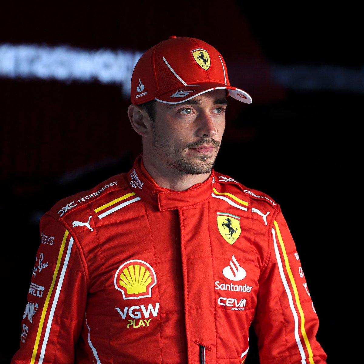 Kimse farkında değil ama bitti. 

Bu adamın ferrariye dair en ufak bir sevgisi umudu kaldıysa bu adam gözü aşktan kör olmuş bir delidir.