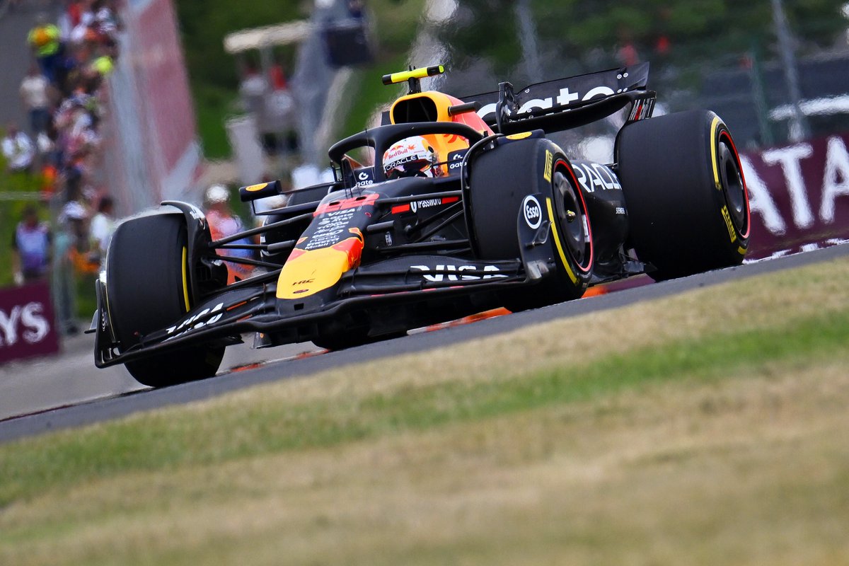 【デュランダル】【8名直筆サイン】2019年ハンガリーGP 公式プログラム レッドブル モータースポーツ🏁 on X: 