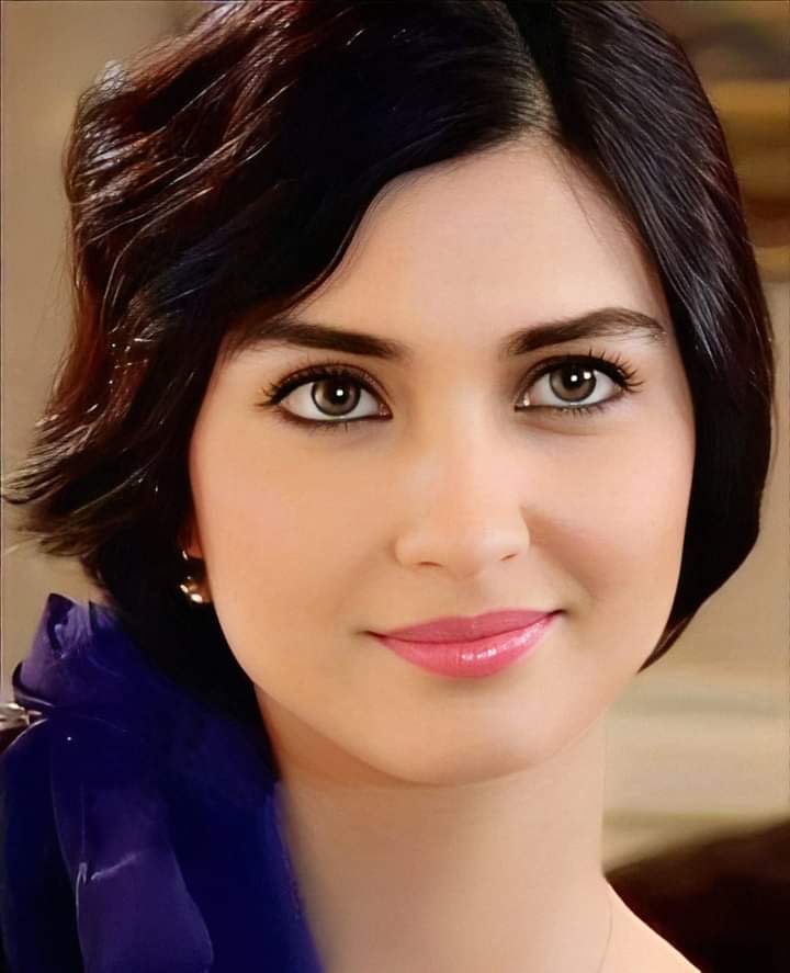 "أزهر حُباً ، إحساناً ، بِراً ، و خيراً ،
 فالرُّوح لا يليقُ بها سِوى أن تُزهر  
#ثم 
💞ما يُزرع داخل النفس ينبُت في ملامحنا💞

مساء الخير والسعادة للجميع 💞