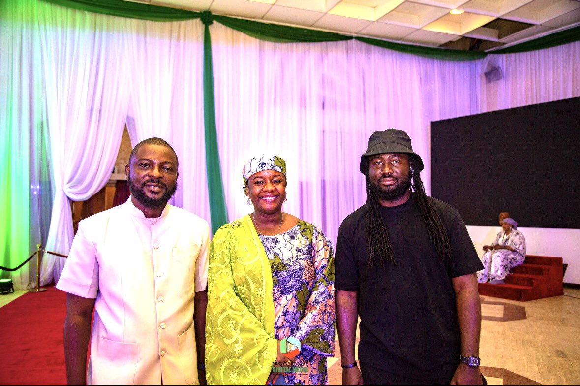 Progressive Digital Media Summit. 

Day 1 : an interview with my leader <a href="/DOlusegun/">Daddy D.O🇳🇬</a> 

Day 2 : a picture with my leader <a href="/Dolusegun16/">Office of the SA on Social Media to PBAT🇳🇬</a>