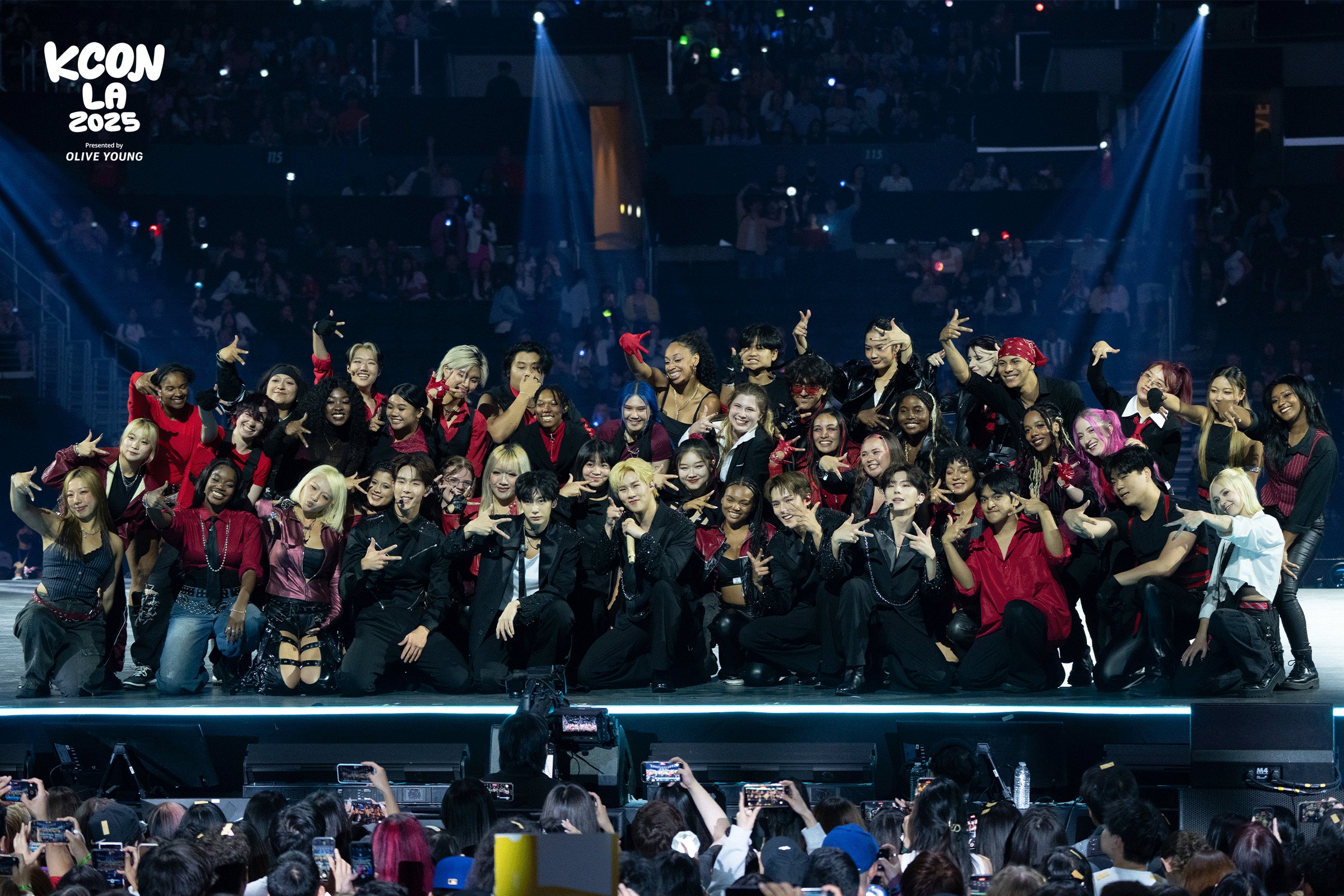 Gxb42UQawAAXvLS?format=jpg&name=4096x4096