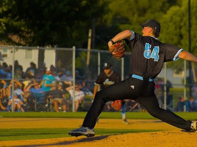Game 2! ♠️ 

🆚 Twin Port Timbers  
📍Anoka         
🏟️ Castle Field 
🕐 1:00 
☀️76°
🎟️ $6 adults
🎟️ $4 students/seniors