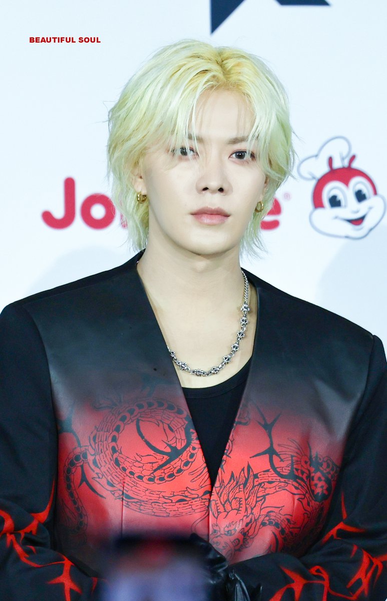 250801 Kcon Red carpet   
#YUTA 
#悠太 
#유타