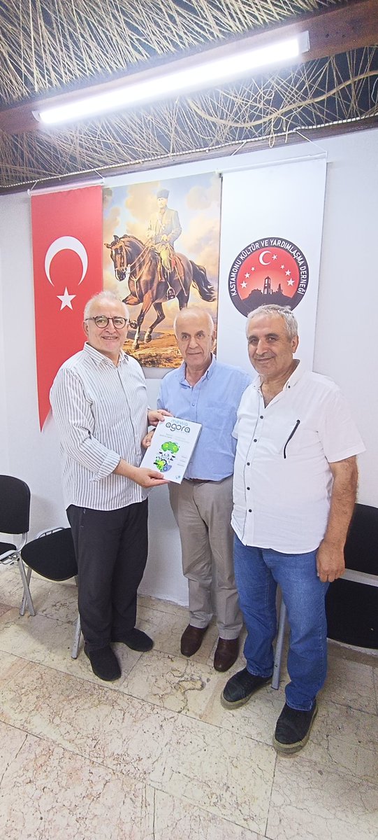 Derneğimizi ziyaret eden Birleşmiş Kentler ve Yerel Yönetimler Orta Doğu ve Batı Asya Genel Koordinatörü Sayın; Dr. Ecz. Ali Murat DUMAN ve Bayrampaşa Gündem Gazetesi imtiyaz sahibi Sayın; Mehmet CEYLAN'a teşekkür ederiz.