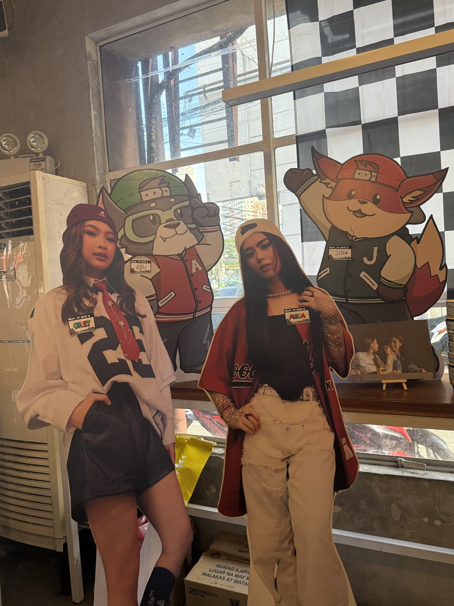 mikhasbff's tweet photo. happy mikholet day!! thank youuu and congrats, @projectmikholet! ❤️💚

#MikholetRaceToTheFinish
#HappyAbunjingzDay
#ProjectMikholet https://t.co/WfGbmTKHN3