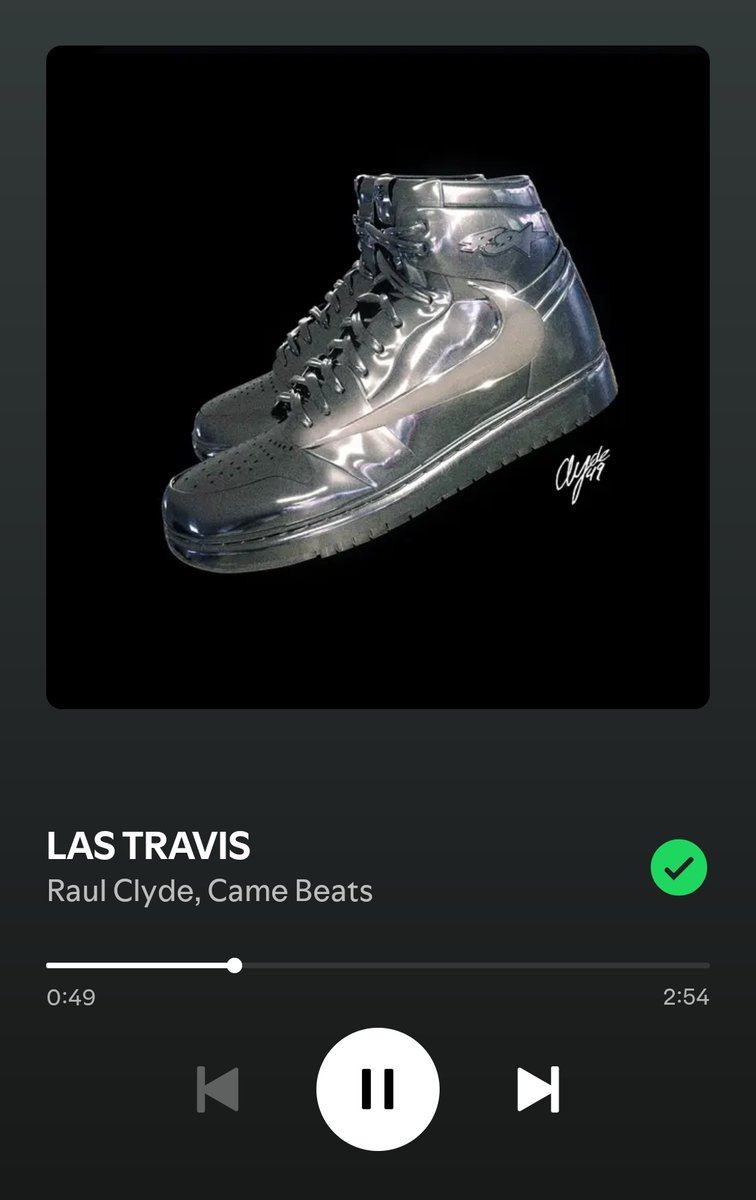 nurs 💋 tweet media