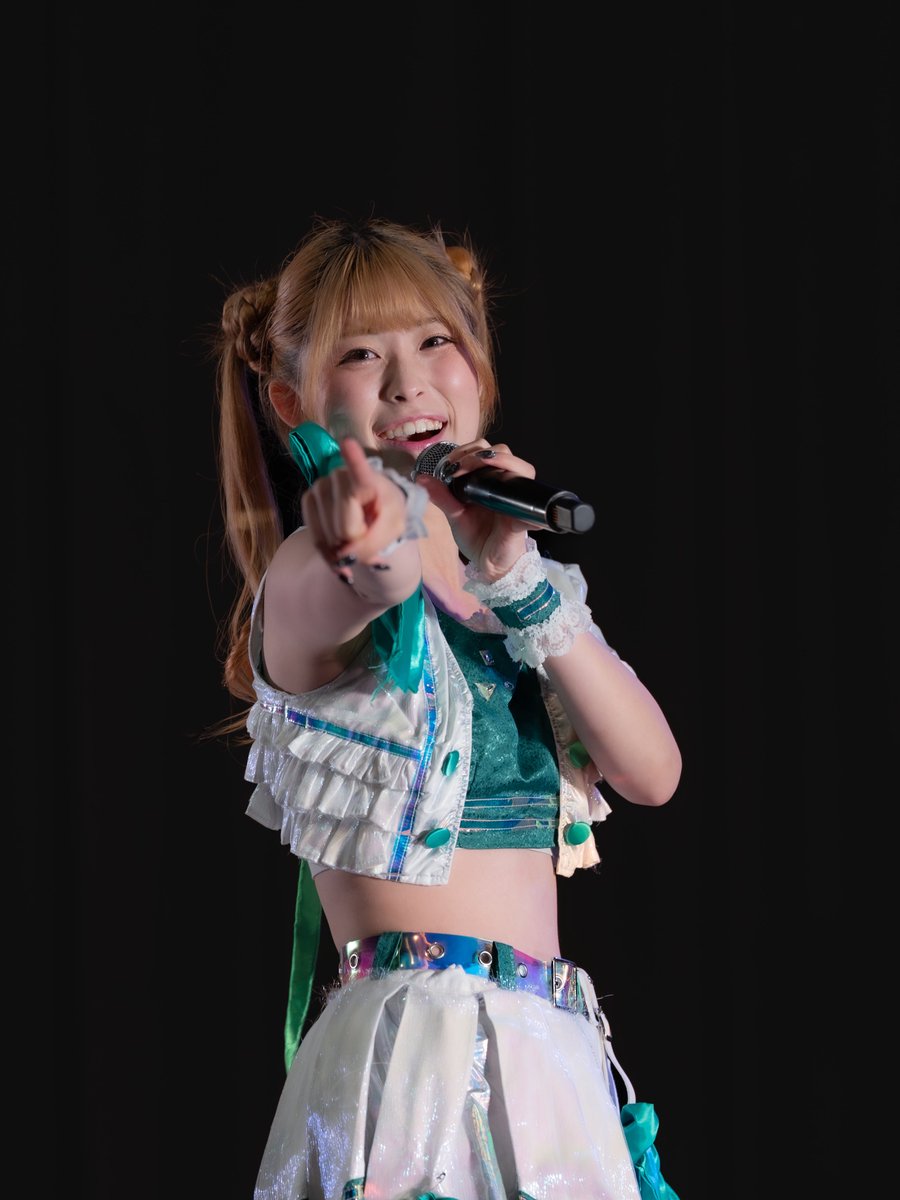 おこ tweet media