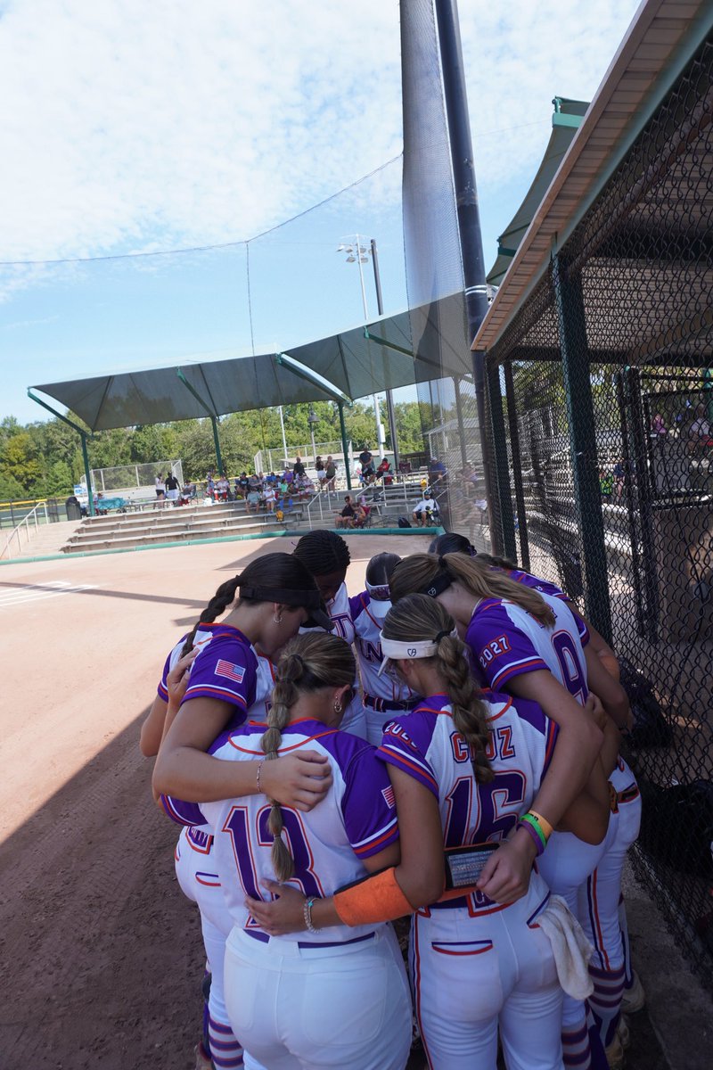 unitysmithfl's tweet image. Hard-fought semi-finals win for the girls this morning. Now we’re on to the championship game!