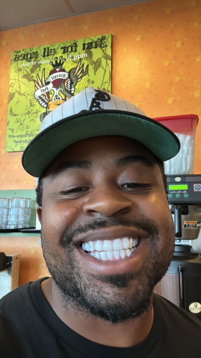 PY/Stevie Harts tweet media