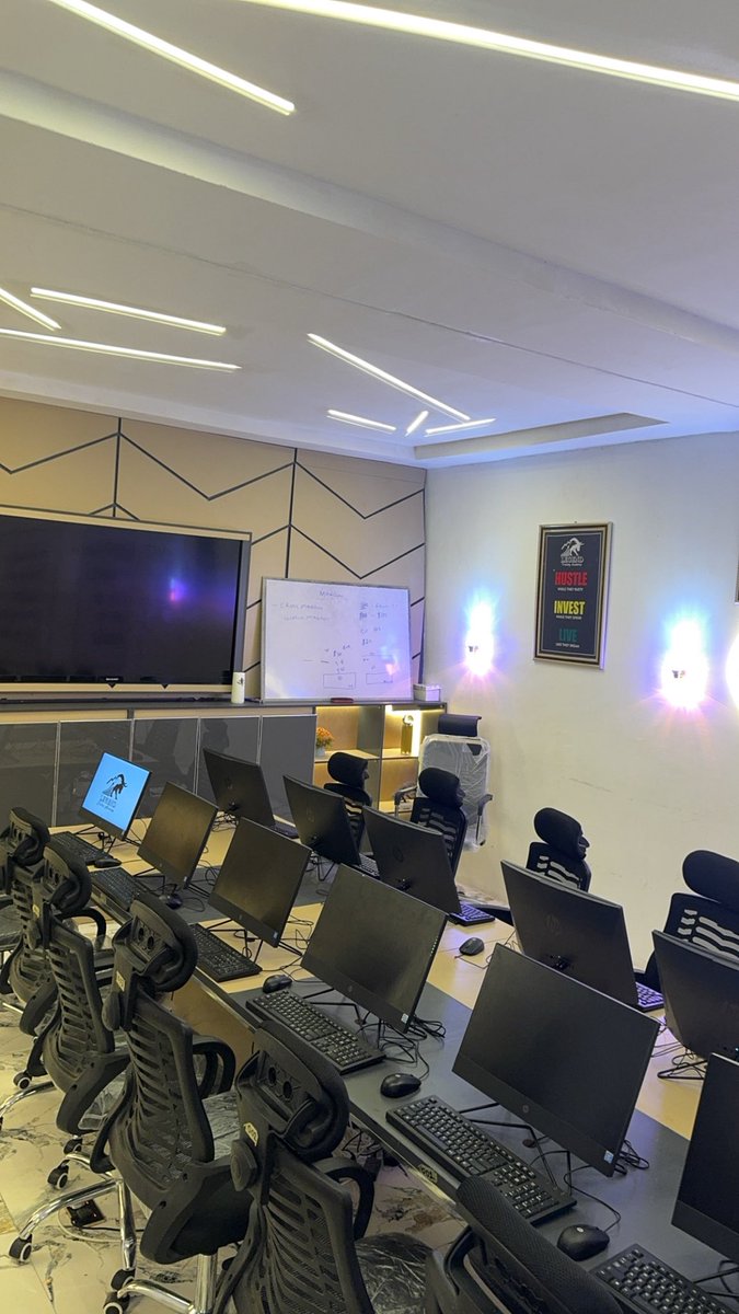 ๐ฉotoriousโฎ๐ฅท๐พ (@al_ameenx) on Twitter photo Gm From Legend Trading Academy 
Ready for BATCH 4 Stream II 
STREAM I Lectures done 9-11 Gm From Legend Trading Academy 
Ready for BATCH 4 Stream II 
STREAM I Lectures done 9-11