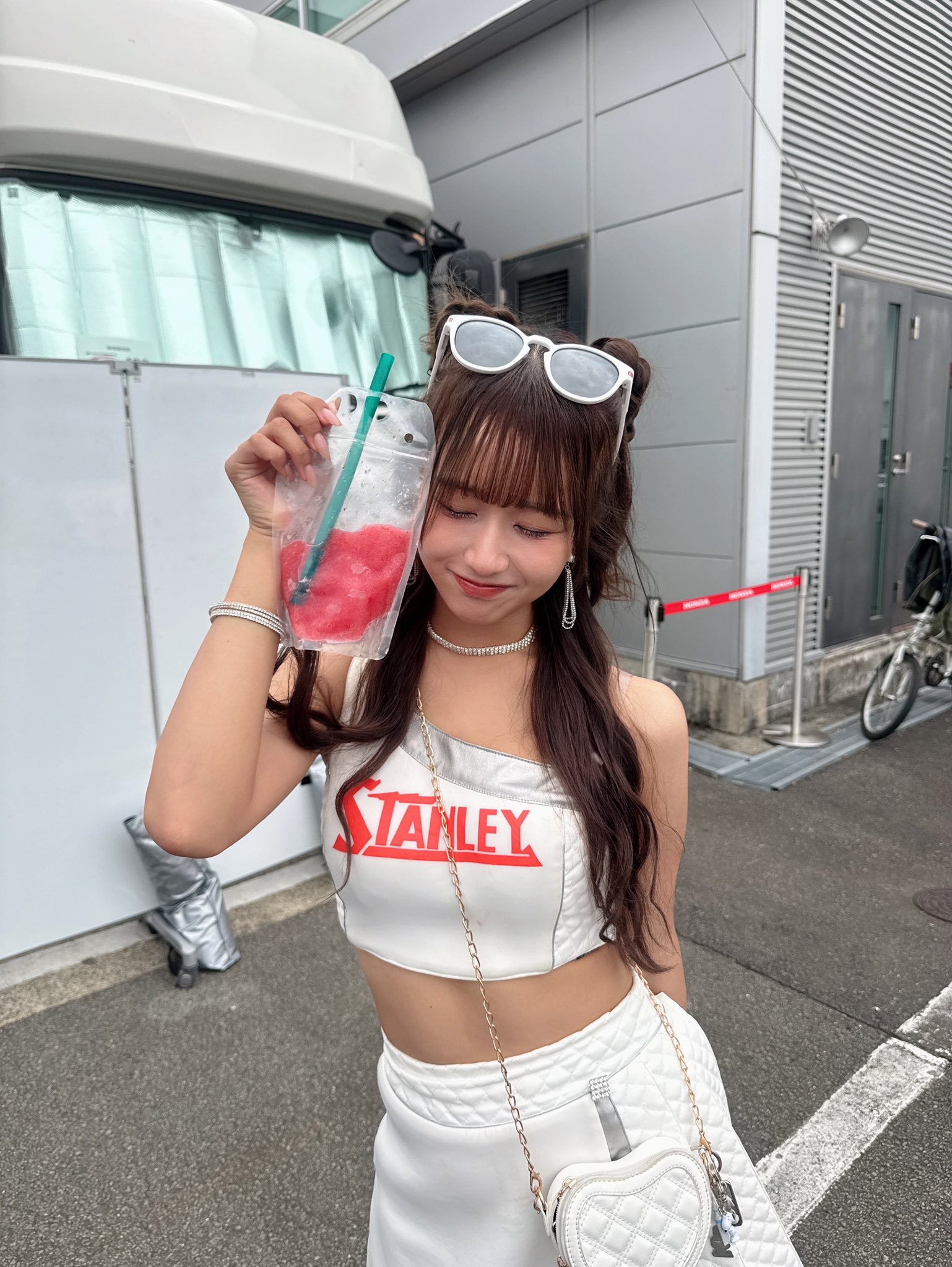 森脇梨々夏 チェキ※常識範囲内の値下げ歓迎 森脇梨々夏 チェキ※常識範囲内の値下げ歓迎 Gi79V2xbIAAwAGK.jpg