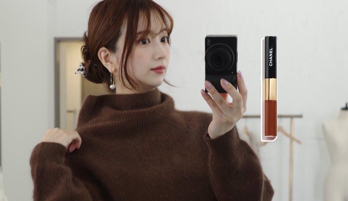 hanae_mmm's tweet photo. CHANELのバズってる落ちないリップ。
イエベにイチオシなのはこの2カラー。
174はイエベ春の多幸感ピンク。
196はイエベ秋のこなれたレッドブラウン。
噂通り落ちにくいし発色最高なので
一本は持っておきたい https://t.co/IrhwmJTX2m