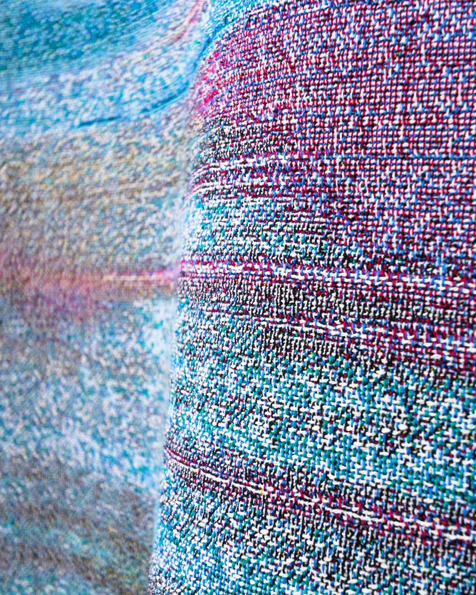 GlitchTextiles's tweet image. DCP Series

1. PIC00008 Throw - Front
2. DCP_1383 Throw - Detail
3. PIC00008 Throw - Detail

glitchtextiles.com

#circuitbending #circuitbent #digitalphotography #glitchart #experimentalphotography #glitchtextiles #textiles #textiledesign #textileart #woven