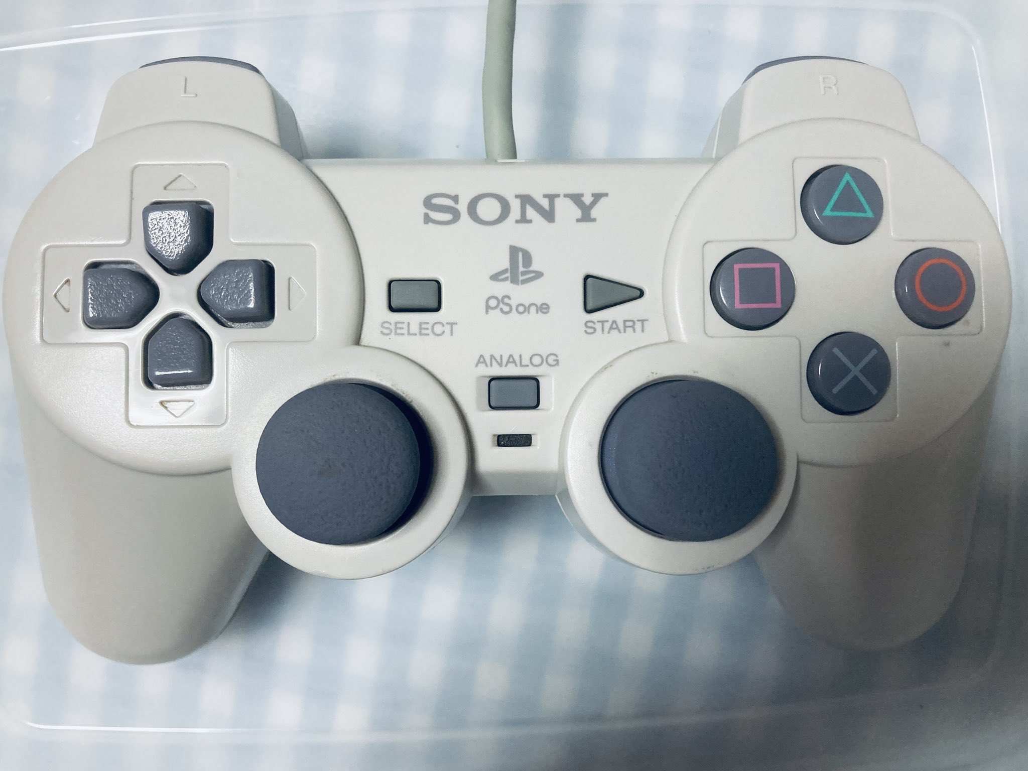 レトロゲーム（ジャンク品） Repairing the junk Retro Freak I finally managed to buy