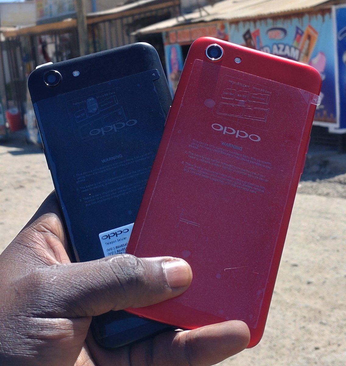Oppo A83
Used clean 
Ram 6gb storage 128gb
Price: 120,000tzs