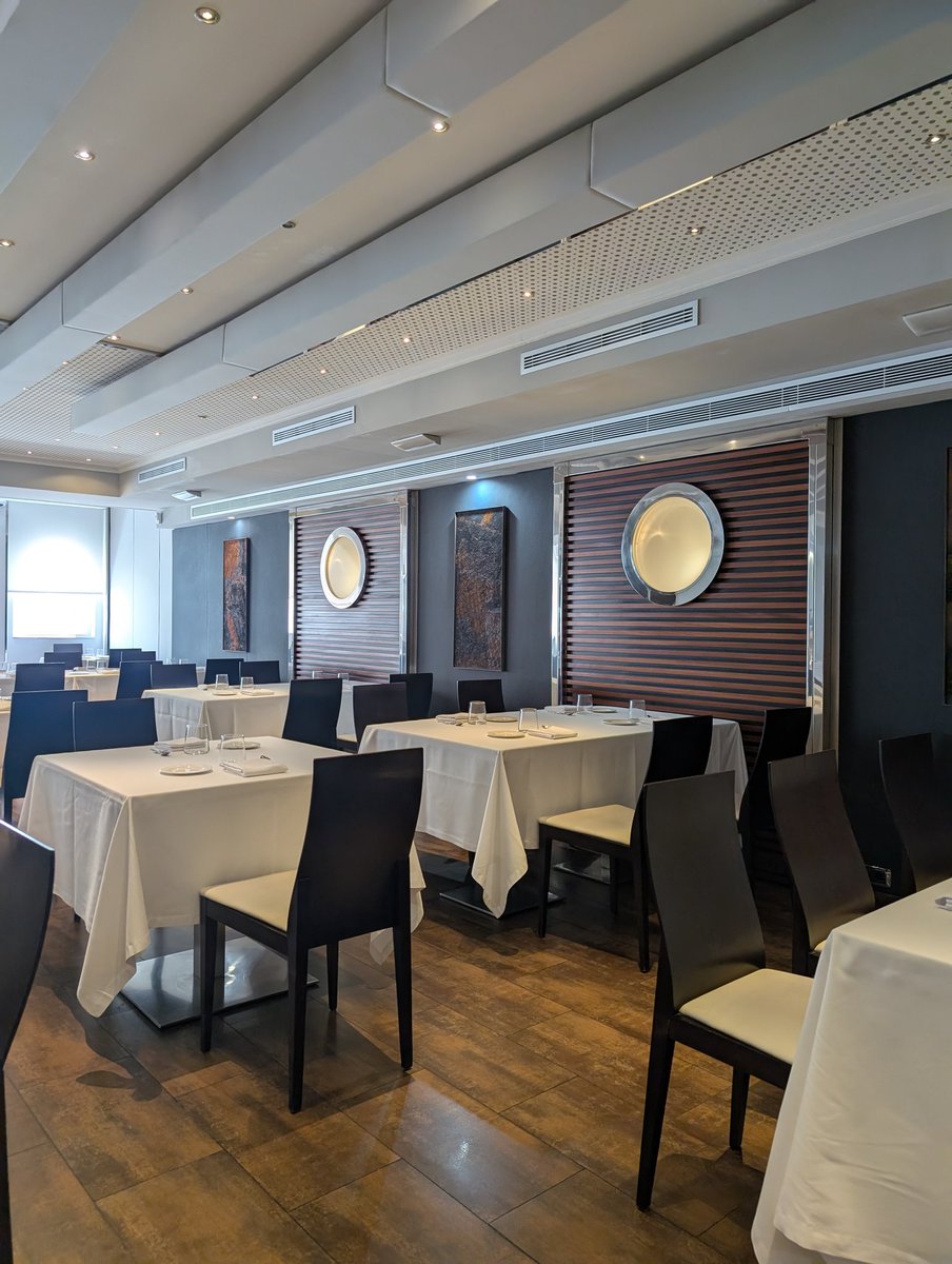 Luis Rodríguez (@luisete) on Twitter photo Hoy repetimos <a href="/El_Campero/">El Campero</a>, pero en sala para probar el menú degustación. La bebida de hoy, también bien. Hoy repetimos <a href="/El_Campero/">El Campero</a>, pero en sala para probar el menú degustación. La bebida de hoy, también bien.