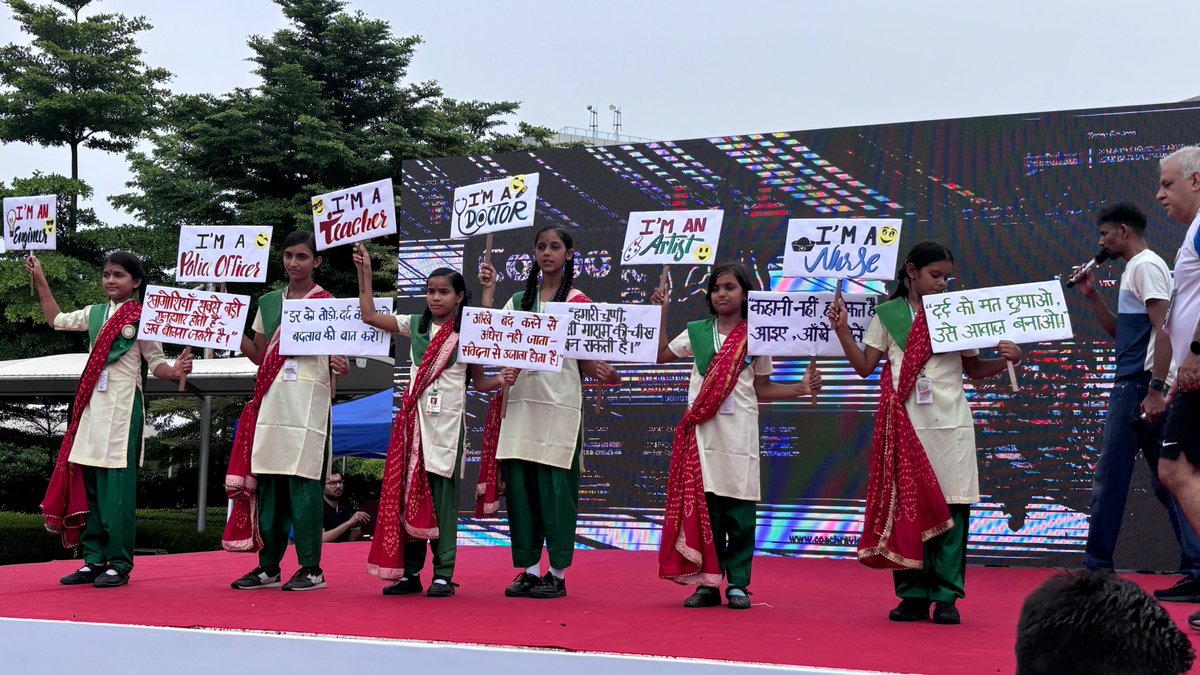 40+ Pardada Pardadi teachers &amp; staff joined Corpo Jumble 2025 by Coach Ravinder at International Tech Park, Gurgaon! Our girls’ inspiring skit celebrated fitness, unity &amp; change. Proud to be the event’s Charity Partner!
