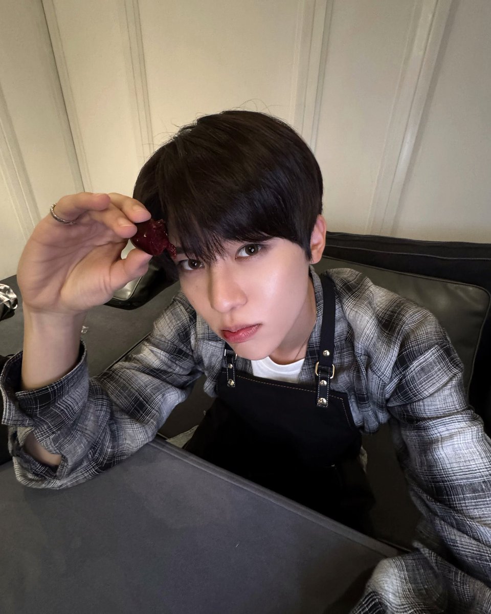 람 tweet media