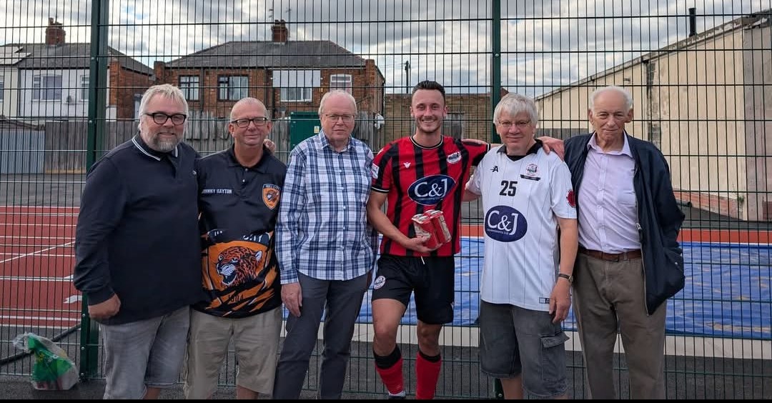 Would u like to be the match ball sponsor at one of our home games like the supporter's club yesterday and get your picture taken with your chosen player and feature on the clubs social media then please contact the club's Bob Haywood on 07980 859061 or email sponsor@gooleafc.com