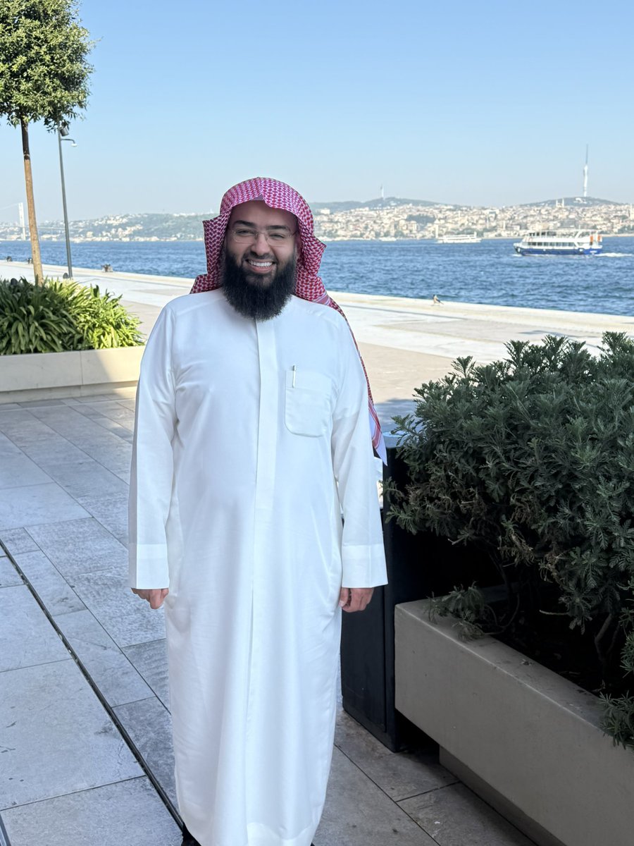 من مضيق البسفور
نحمد الله على تمام النعمة، ونسأله دوام الألفة بين شعوب الأمة .
شكري لتركيا، على كرم الضيافة وحسن الوفادة، ونسأل الله لها الخير والاستقرار .