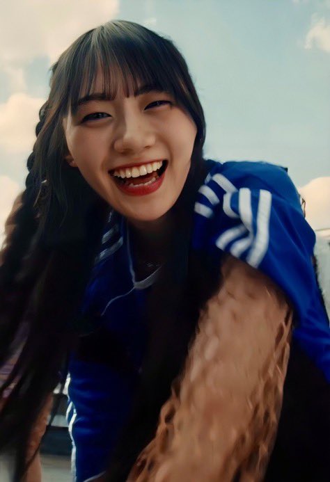 ってかさ、神宮公演最終日にチェルシーのユニフォームにネーム